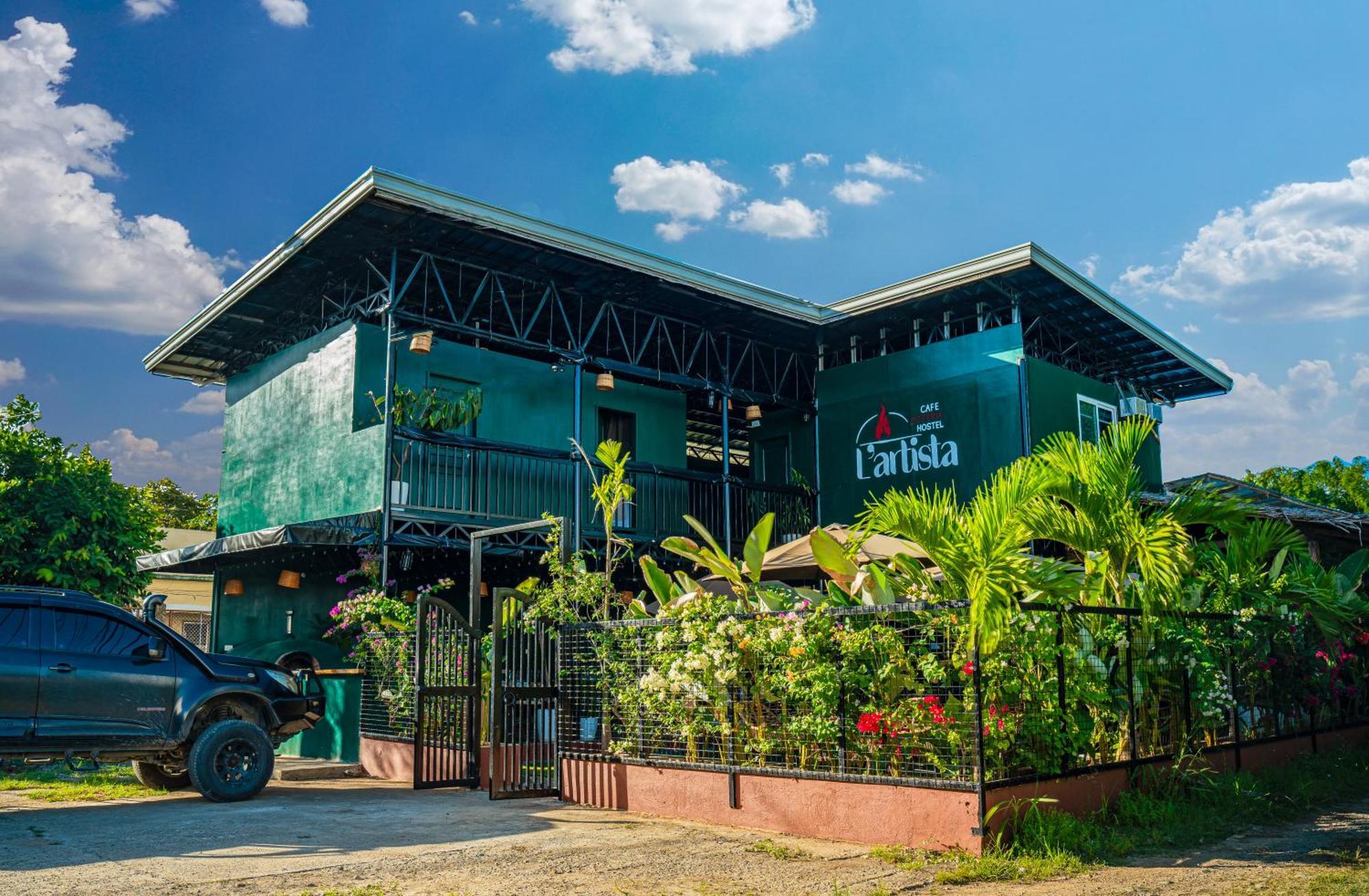 Lartista Hostel Puerto Princesa Exteriör bild